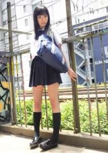 援〇制服女子と2回戦！狭いアソコに勢い余って中出し！！